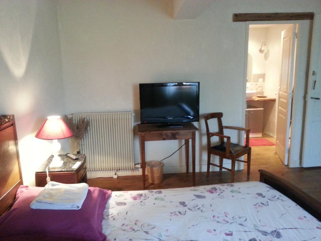 L'Orme-Vial Bed & Breakfast Saint-Galmier Exterior foto